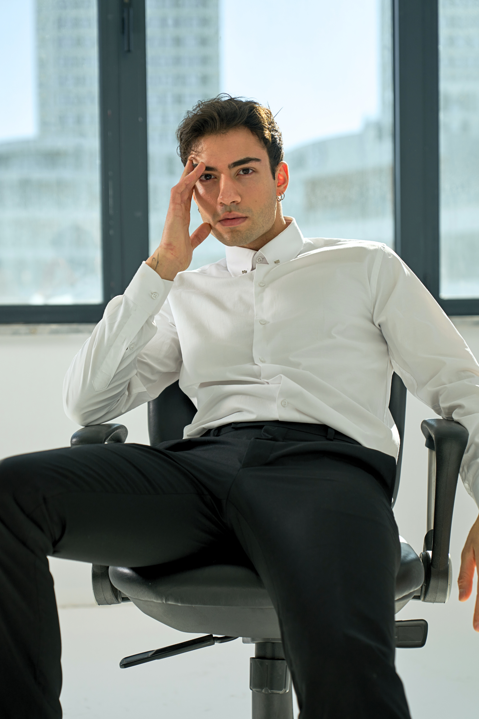 TOMMY - White Penny Collar Shirt with Collar Bar - Jack Martin