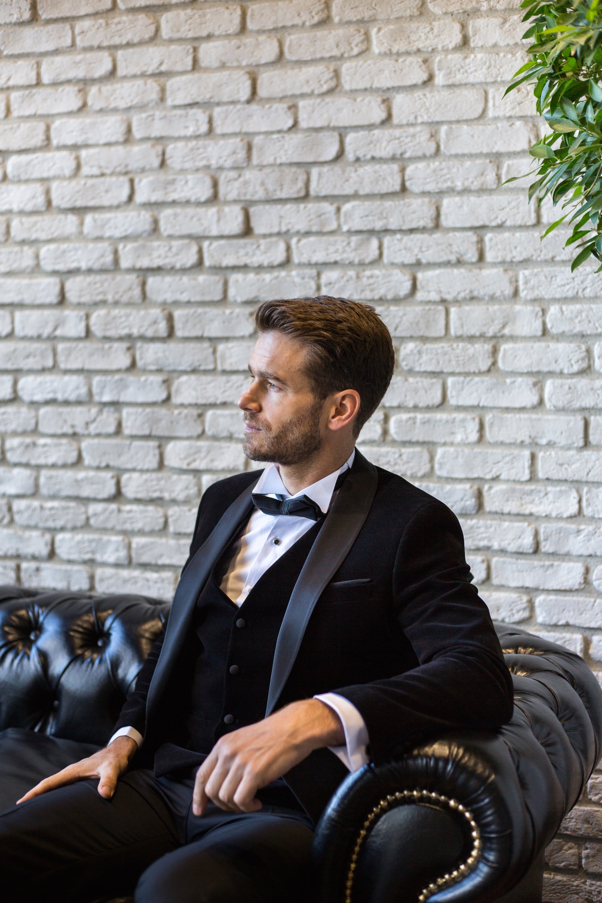 What is a Tuxedo? Difference Between Tuxedo and Suit – Jack Martin