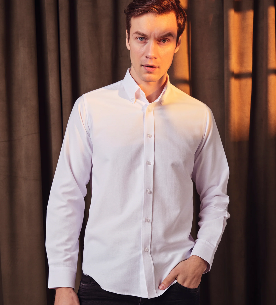 What Is An Oxford Shirt and Its Place In Men's Fashion?