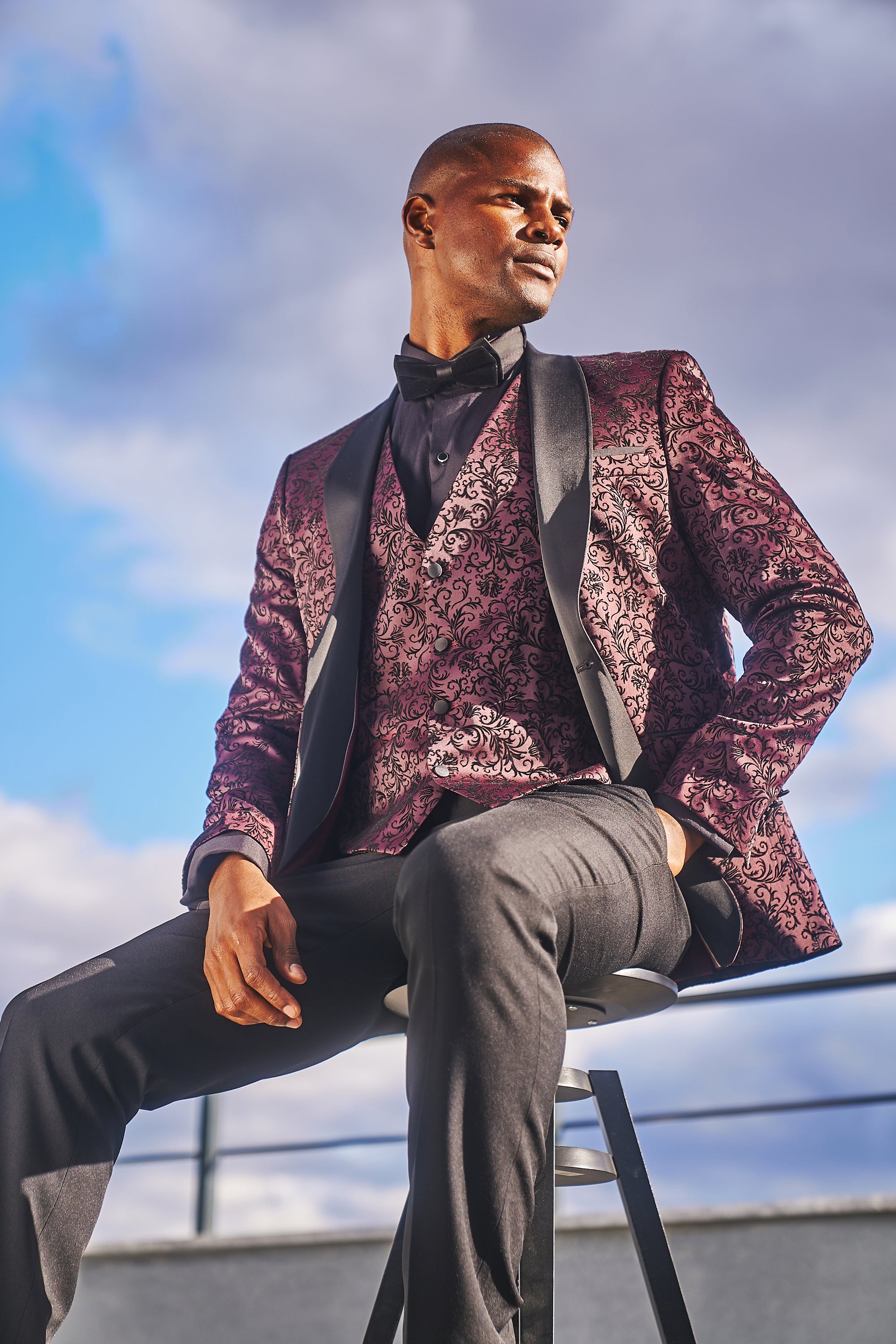 FLORAL Wine Burgundy Velvet Piece Suit Tuxedo