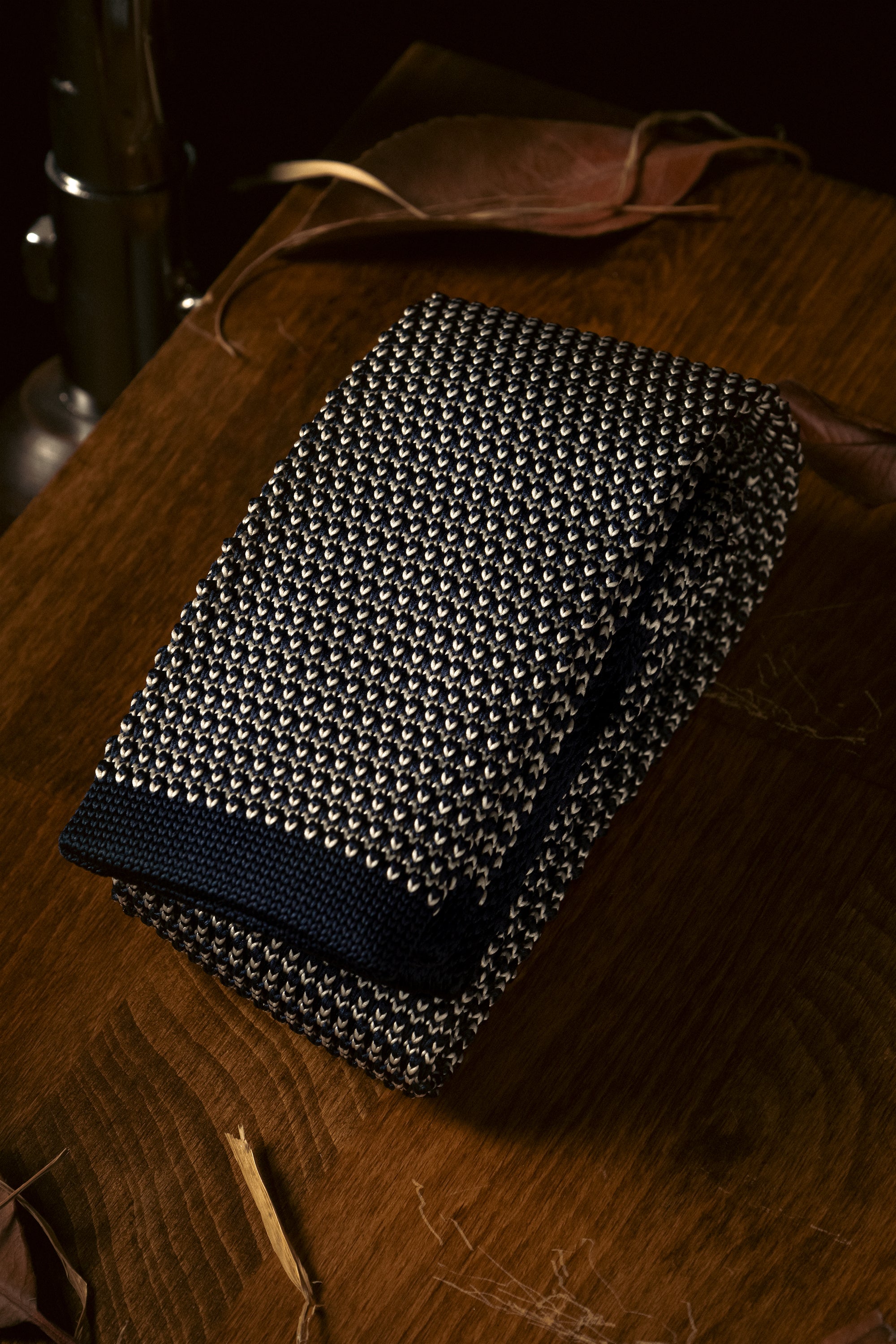 Knitted Tie: Navy & White Patterned Knit Tie - Jack Martin